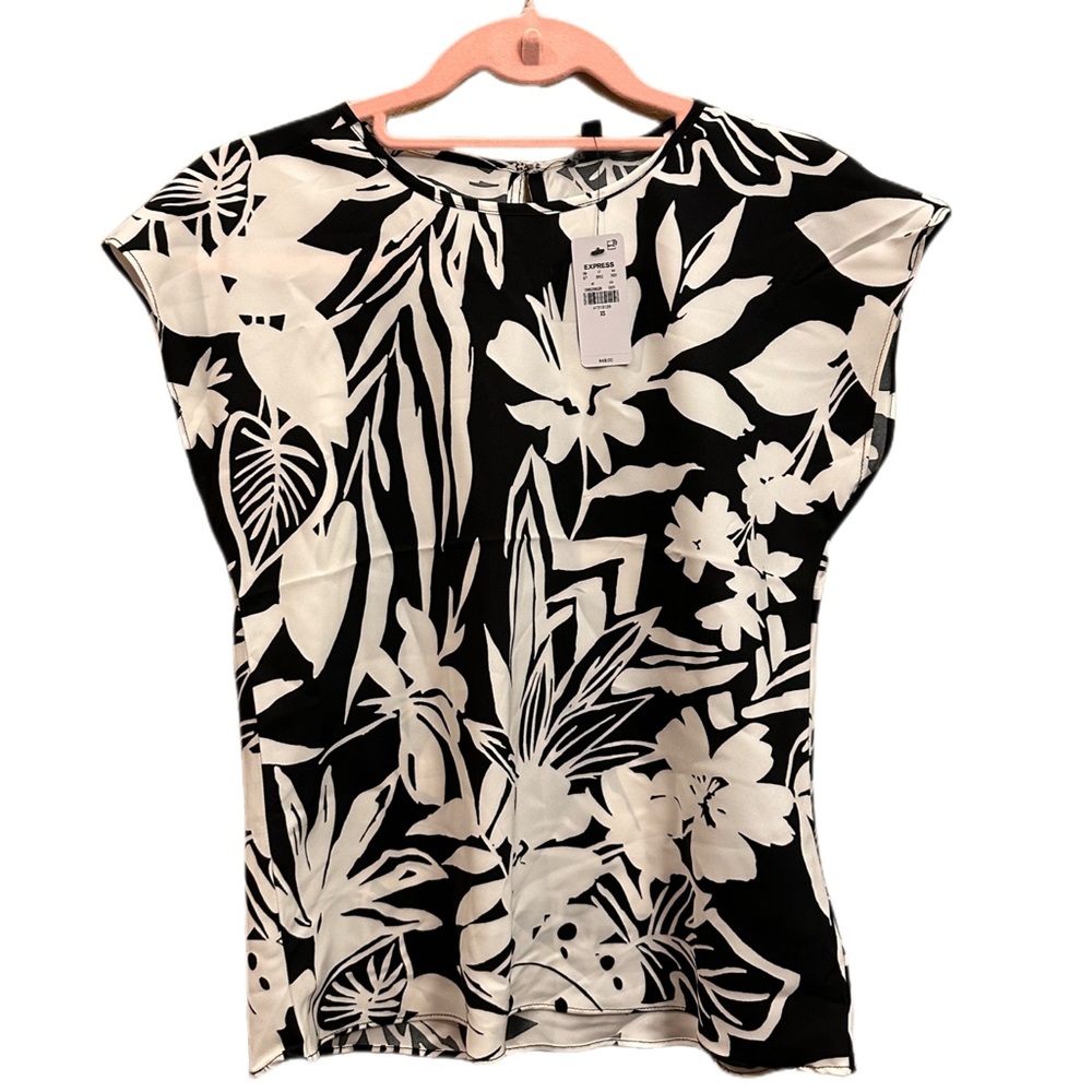 Floral Crew Neck Gramercy Tee